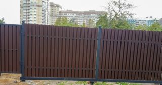 Купить распашные ворота из штакетника Норильск, цена от 2713 руб.